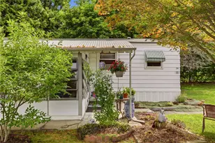 24 North Dr, Portsmouth, RI 02871 - Photo 22