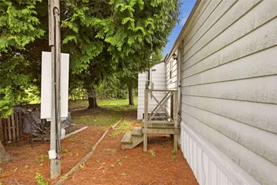 24 North Drive, Portsmouth, RI 02871 - Photo 24