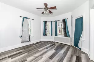 31 Grosvenor Ave, Providence, RI 02908 - Photo 14