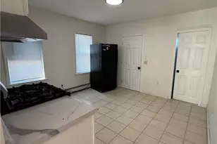 32 Slater St, Fall River, MA 02720 - Photo 34