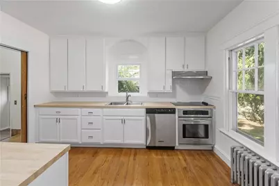 90 Hilltop Road, East Providence, RI 02914 - Photo 6