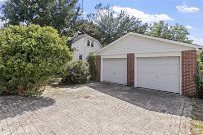 90 Hilltop Road, East Providence, RI 02914 - Photo 22