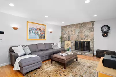 1 Pierce Court, Barrington, RI 02806 - Photo 16