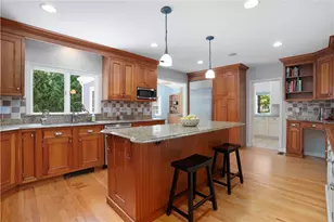 1 Pierce Ct, Barrington, RI 02806 - Photo 14
