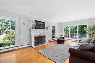 1 Pierce Ct, Barrington, RI 02806 - Photo 6