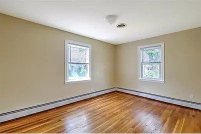 247 Grosvenor Avenue, North Providence, RI 02904 - Photo 12
