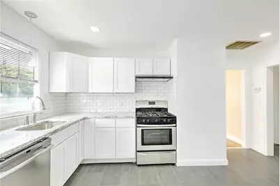 247 Grosvenor Avenue, North Providence, RI 02904 - Photo 8