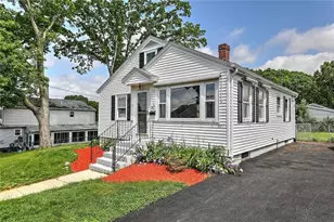 247 Grosvenor Ave, North Providence, RI 02904 - Photo 2