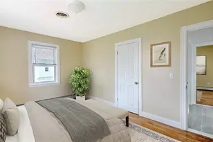 247 Grosvenor Ave, North Providence, RI 02904 - Photo 12