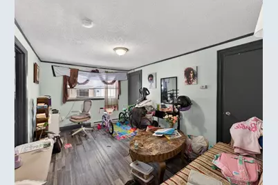 29 Mowry Street, Central Falls, RI 02863 - Photo 14