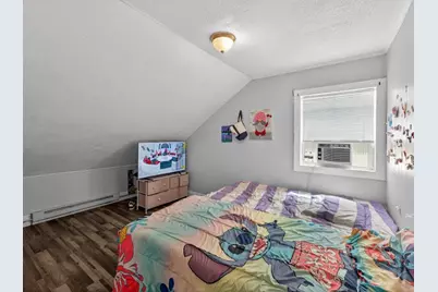 29 Mowry Street, Central Falls, RI 02863 - Photo 10