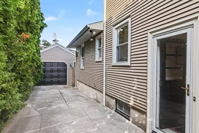 235 Beckwith Street, Cranston, RI 02910 - Photo 36