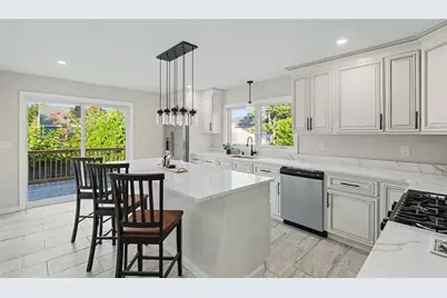 235 Beckwith Street, Cranston, RI 02910 - Photo 16