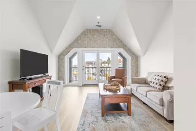580 Thames Street #B2, Newport, RI 02840 - Photo 4