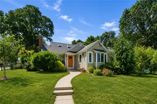 147 Riverside Dr, East Providence, RI 02915 - Photo 2