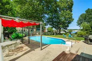 147 Riverside Dr, East Providence, RI 02915 - Photo 26