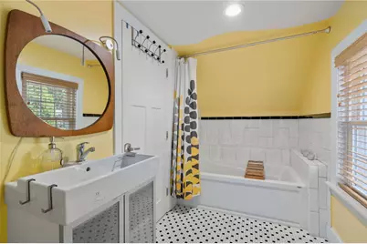 147 Riverside Drive, East Providence, RI 02915 - Photo 16