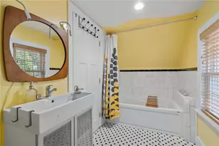 147 Riverside Dr, East Providence, RI 02915 - Photo 16