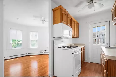 145 Tell Street #B, Providence, RI 02909 - Photo 4