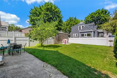 553 Fairmount Street, Woonsocket, RI 02895 - Photo 38