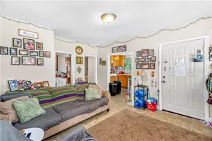 553 Fairmount St, Woonsocket, RI 02895 - Photo 18