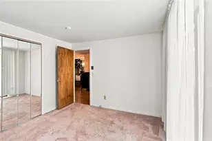 100 Granite St, Warwick, RI 02886 - Photo 22