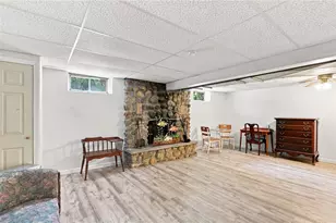 100 Granite St, Warwick, RI 02886 - Photo 32