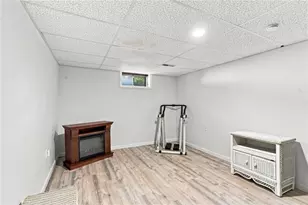 100 Granite St, Warwick, RI 02886 - Photo 30