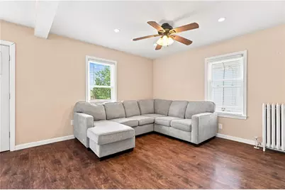 82 Dyer Avenue, East Providence, RI 02915 - Photo 12