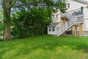 20 Summer St, Newport, RI 02840 - Photo 34