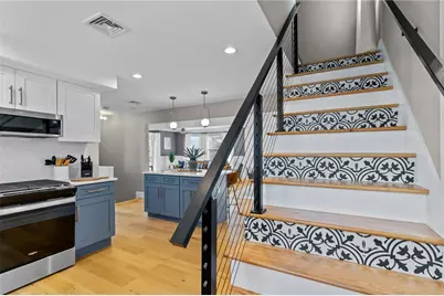 20 Summer Street #2, Newport, RI 02840 - Photo 24