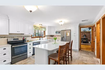 116 Quaker Lane, Scituate, RI 02857 - Photo 6