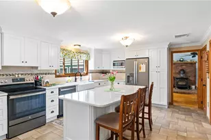 116 Quaker Ln, Scituate, RI 02857 - Photo 6