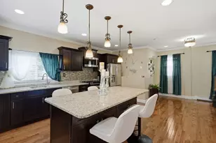 168 Ohio Ave, Providence, RI 02905 - Photo 10