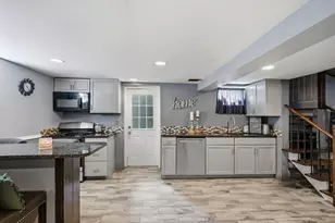 168 Ohio Ave, Providence, RI 02905 - Photo 26