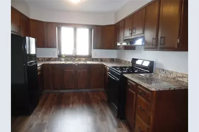 319 Main Street, Warren, RI 02885 - Photo 16