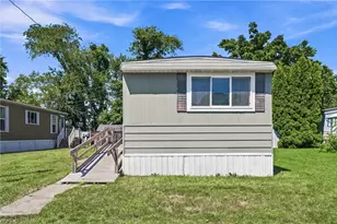 21 Cathy Cir, Portsmouth, RI 02871 - Photo 24