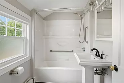 26 Tryon Avenue, East Providence, RI 02916 - Photo 34
