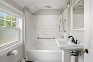 26 Tryon Ave, East Providence, RI 02916 - Photo 34