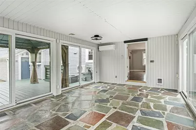 26 Tryon Avenue, East Providence, RI 02916 - Photo 20