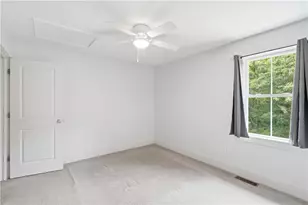 12 Park Ave, Narragansett, RI 02882 - Photo 12