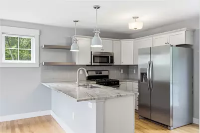 12 Park Avenue #13, Narragansett, RI 02882 - Photo 6