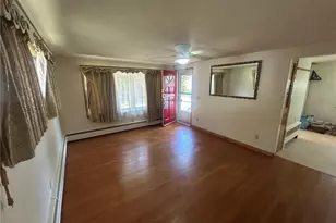 54 Furlong St, Cranston, RI 02920 - Photo 4