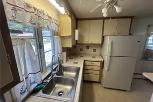 54 Furlong St, Cranston, RI 02920 - Photo 14