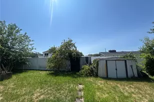 54 Furlong St, Cranston, RI 02920 - Photo 22