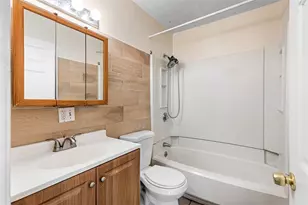 138 Garden St, Pawtucket, RI 02860 - Photo 14