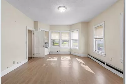 138 Garden Street, Pawtucket, RI 02860 - Photo 4