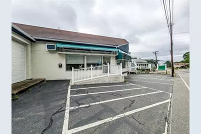5 Church Street, West Warwick, RI 02893 - Photo 22