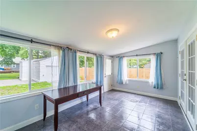 29 Pleasant View Road, Warwick, RI 02888 - Photo 8
