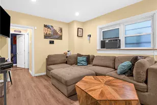 232 Transit St, Woonsocket, RI 02895 - Photo 2